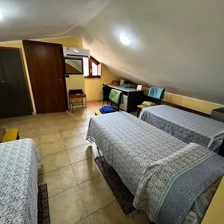 Casa Maria Host - - Rossano Nyaraló