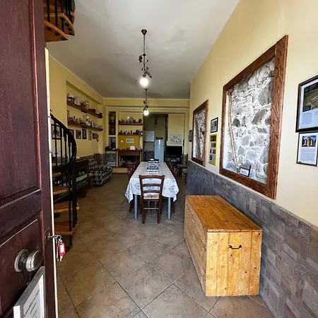 Nyaraló Casa Maria Host - - Rossano *
