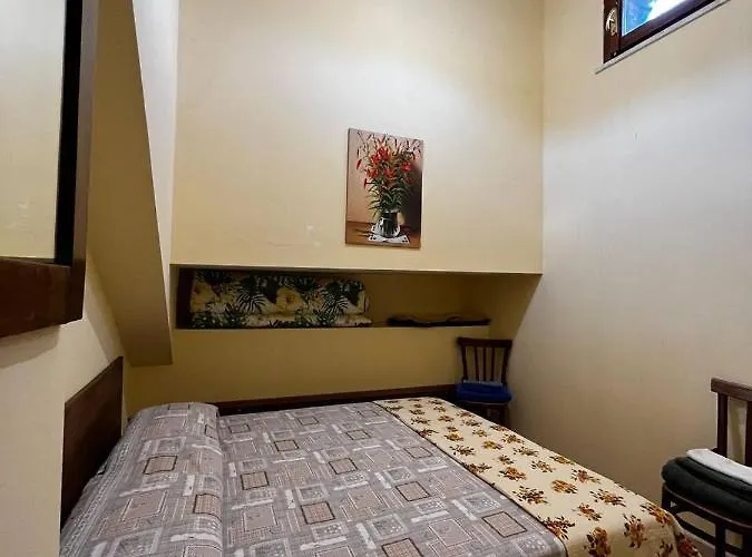 Casa Maria Host - - Rossano * Case San Francesco