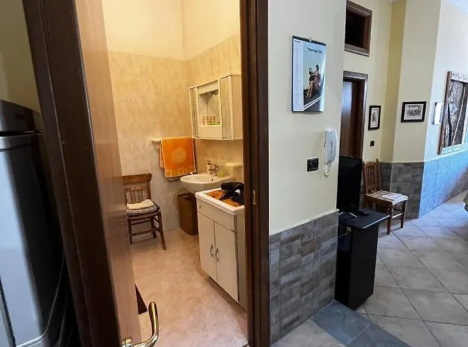 Casa Maria Host - - Rossano * Case San Francesco