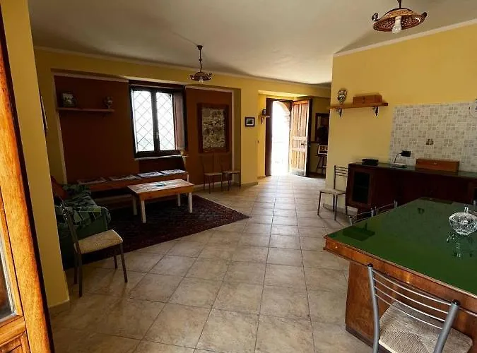 Casa Maria Host - - Rossano Casa de Férias *